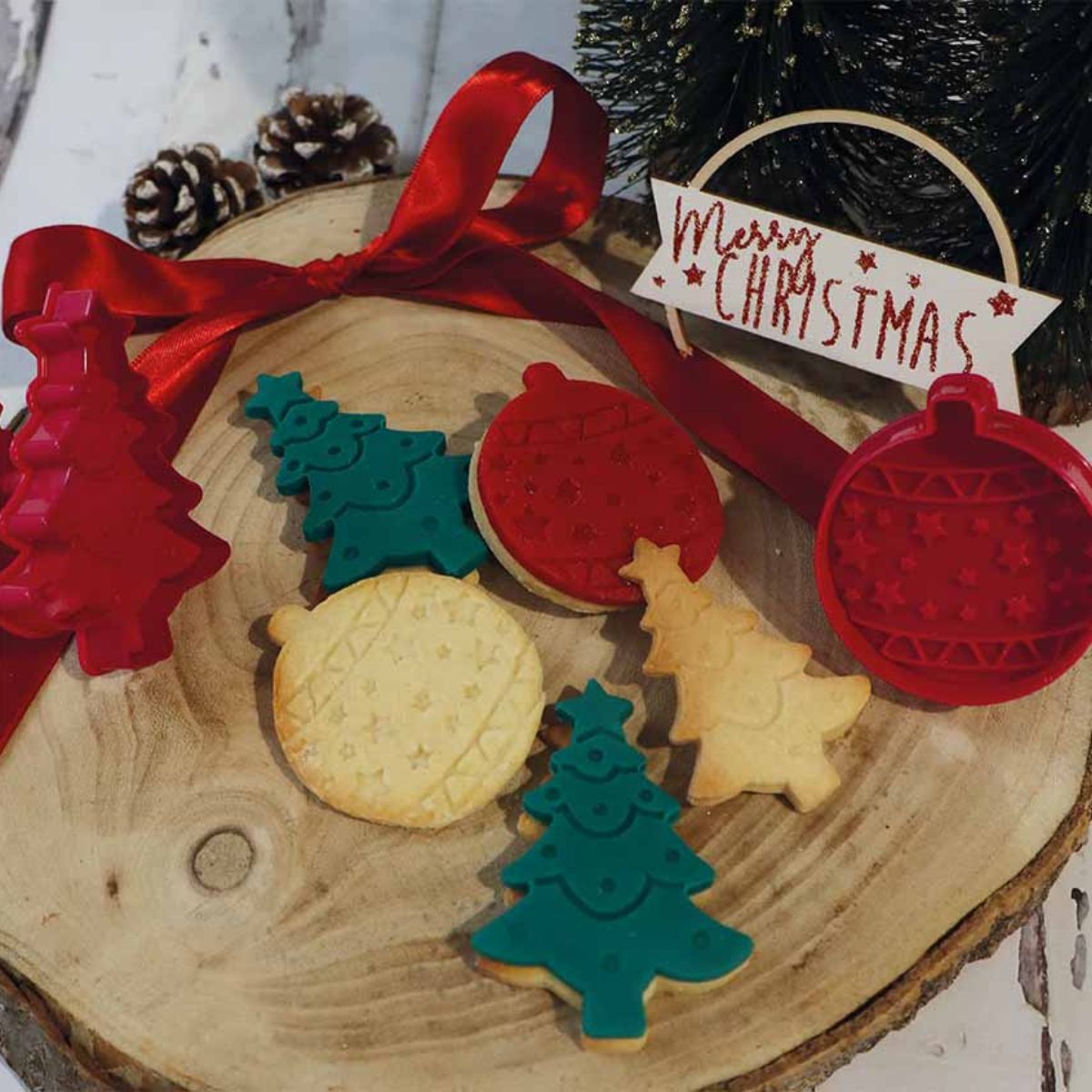 Motief van de ScrapCooking kerstbal en kerstboom uitdrukkers