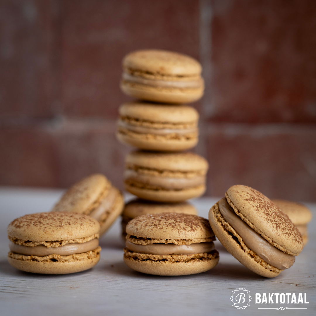 Hazelnoot macarons gemaakt met BrandNewCake macaronmix
