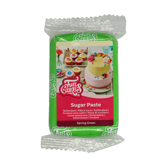 Pakje FunCakes rolfondant Spring Green 250 g, frisgroene fondant voor koekjes en taart