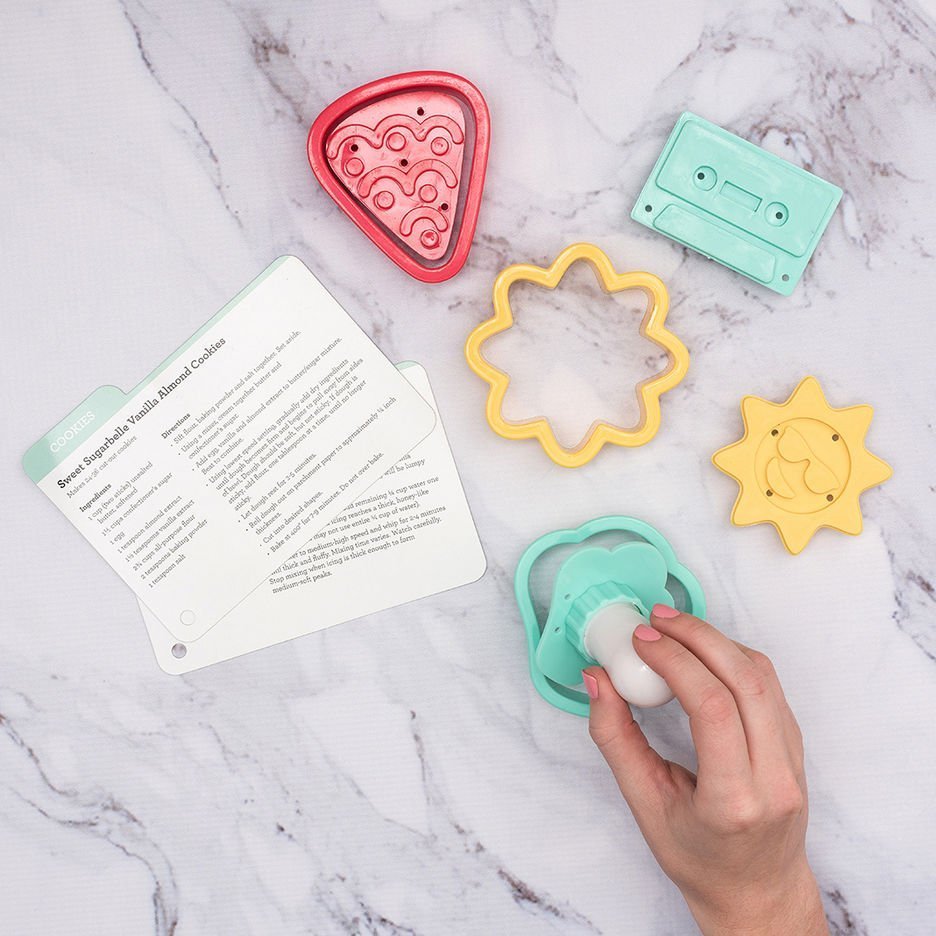 Voorbeeldkoekjes gemaakt met de Sweet Sugarbelle Shape Shifter stempels