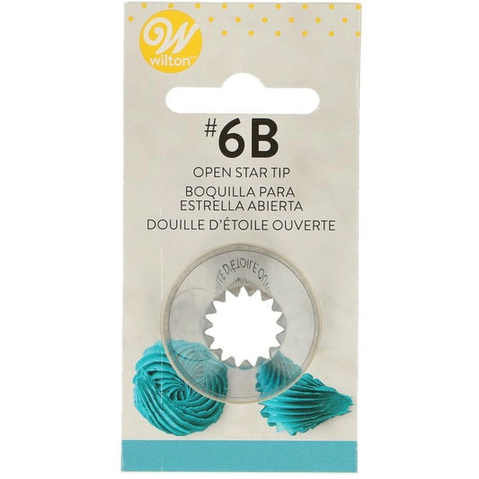Wilton Decorating Tip #6B open ster spuitmond op verpakkingskaart met voorbeeld van mooie swirls, perfect voor het maken van roosjes en toeven op koekjes en cupcakes