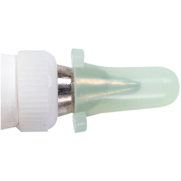 Groene Wilton tip cover over een standaard spuitmondje