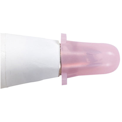 Roze Wilton tip cover over een groot spuitmondje op een spuitzak