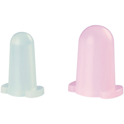 Kleine groene en grote roze Wilton tip cover naast elkaar